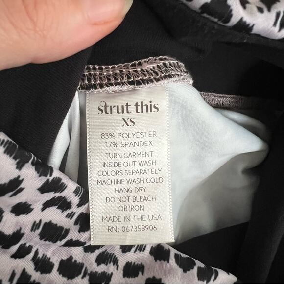 Strut This High Rise Printed Leggings - Picture 6 of 7